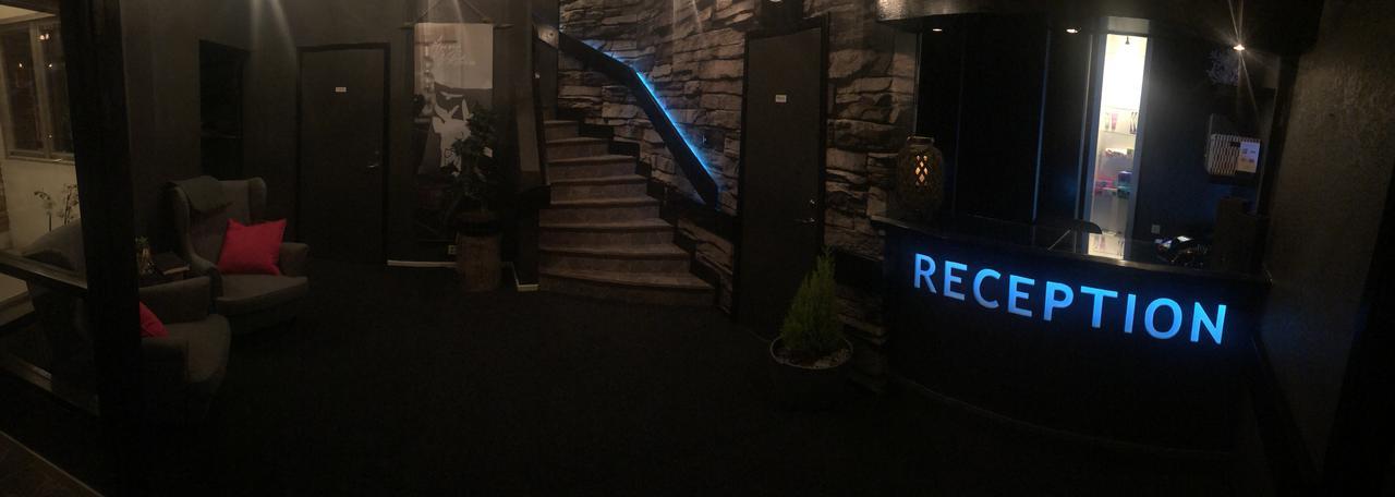 Dentas Hotell Raivi Hoting Exteriör bild